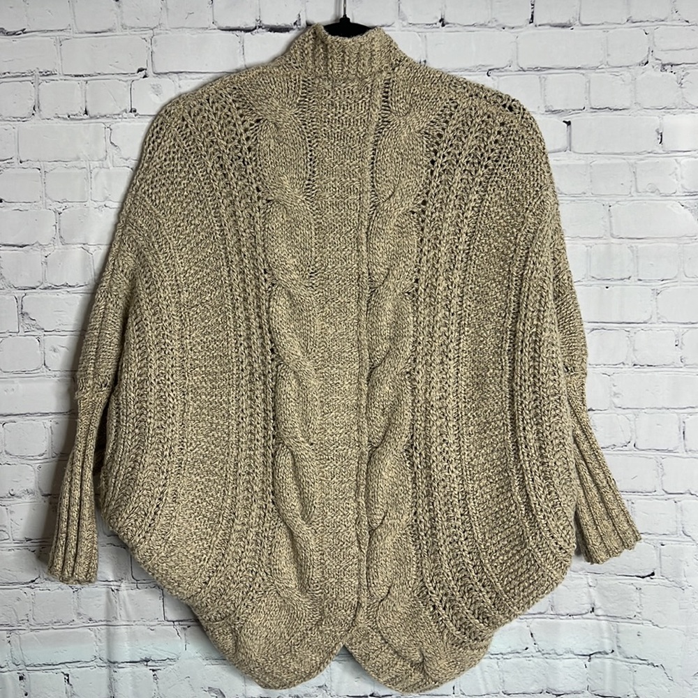 Cardigan (M/L) - Picture 9 of 9
